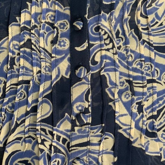 Lucky Brand Paisley Tunic Blouse in Shades of Blue NWT - Picture 3 of 4